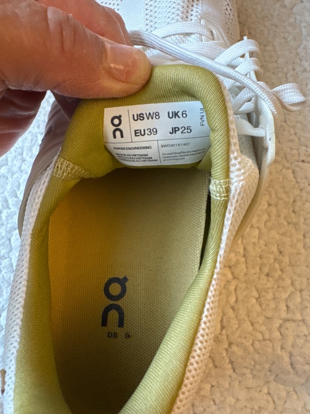 Womens On cloud sneakers - Picture 3 of 5
